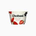 Chobani Greek yoghurt strawberry 100g.